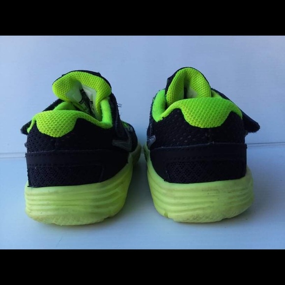 Nike Lunarglide 4 Kids size 5 - Picture 3 of 8